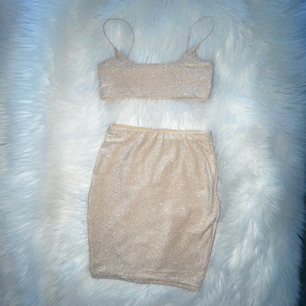 Gold shimmer TOP (part of a two-piece set)